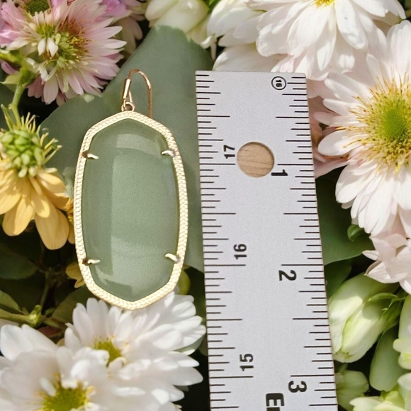 KENDRA SCOTT Green Danielle Chalcedony Glass Drop Statement Earrings w Dust Bag - Picture 5 of 8